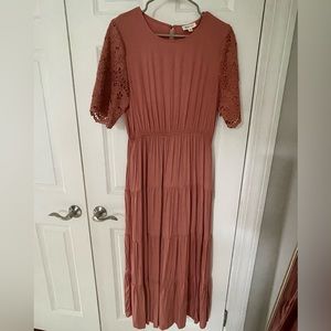Lucy Avenue Boutique Mauve Dress Medium